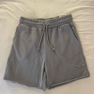 H&M Men’s Extra Small (XS) Grey Sweat Shorts, New with Tags!
